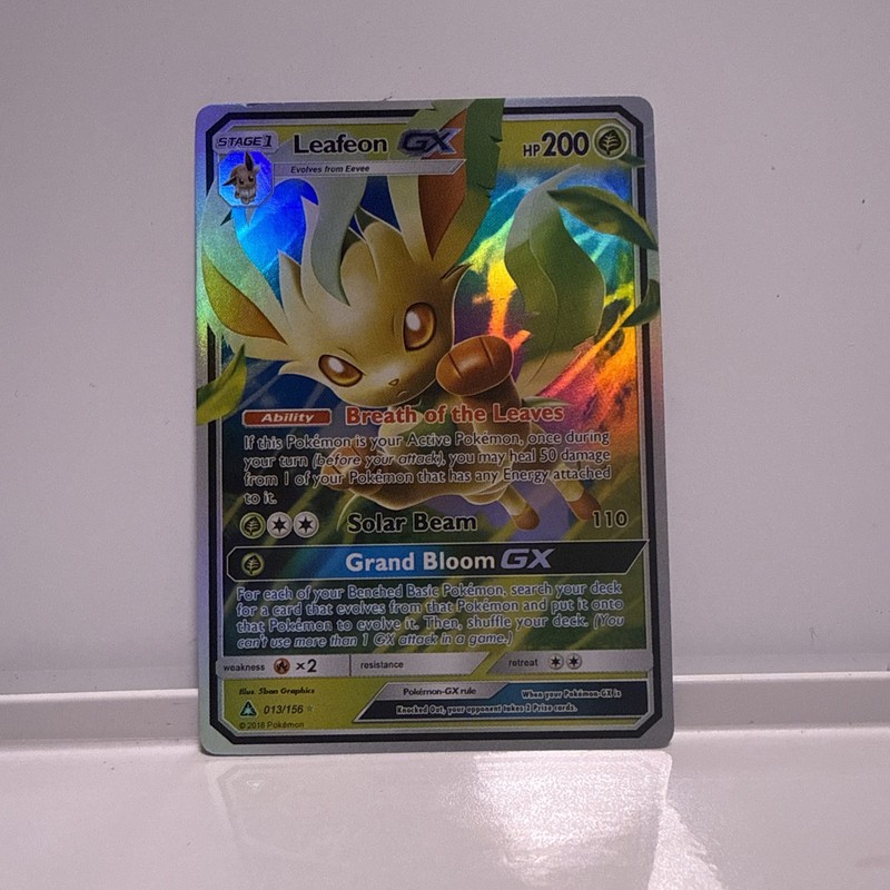 Leafeon GX 13/156 Sm-Ultra Prism Holo
